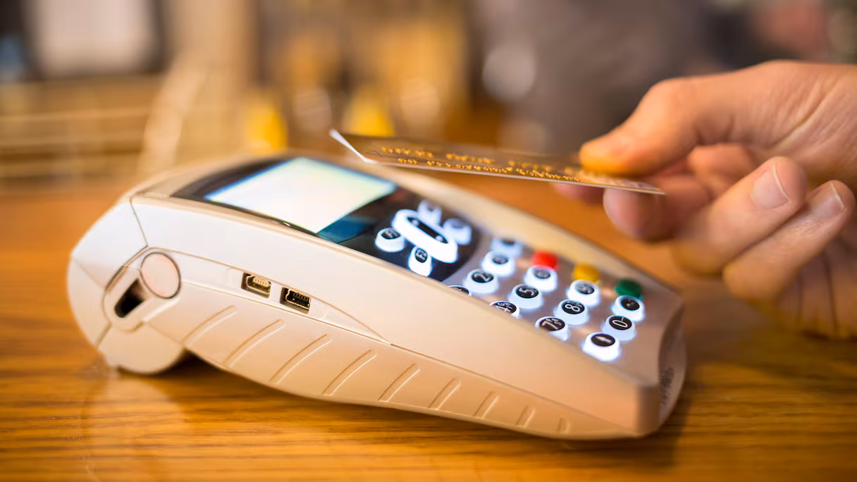 Paiement par carte : Bank Al-Maghrib plafonne les frais d'interchange dès octobre 2026